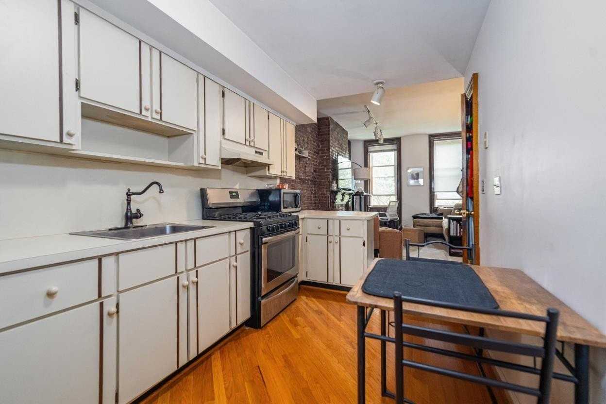 232 Park Ave #4N - Photo 2 of 9