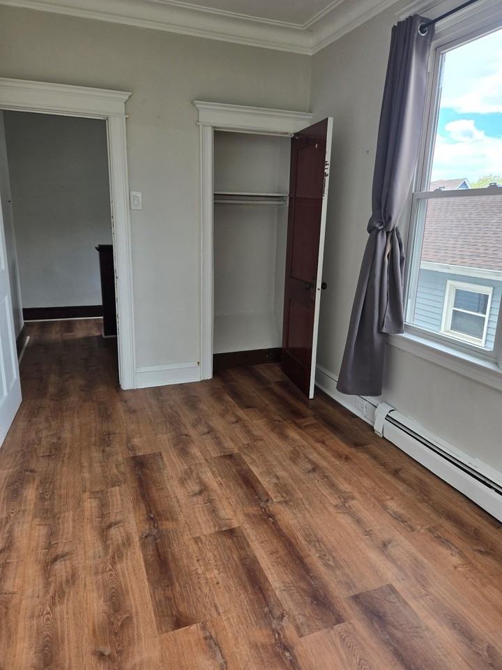 51 Audubon Ave #2 - Photo 5 of 14