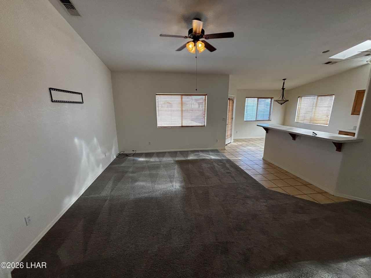 3590 Whitecap Dr - Photo 2 of 21