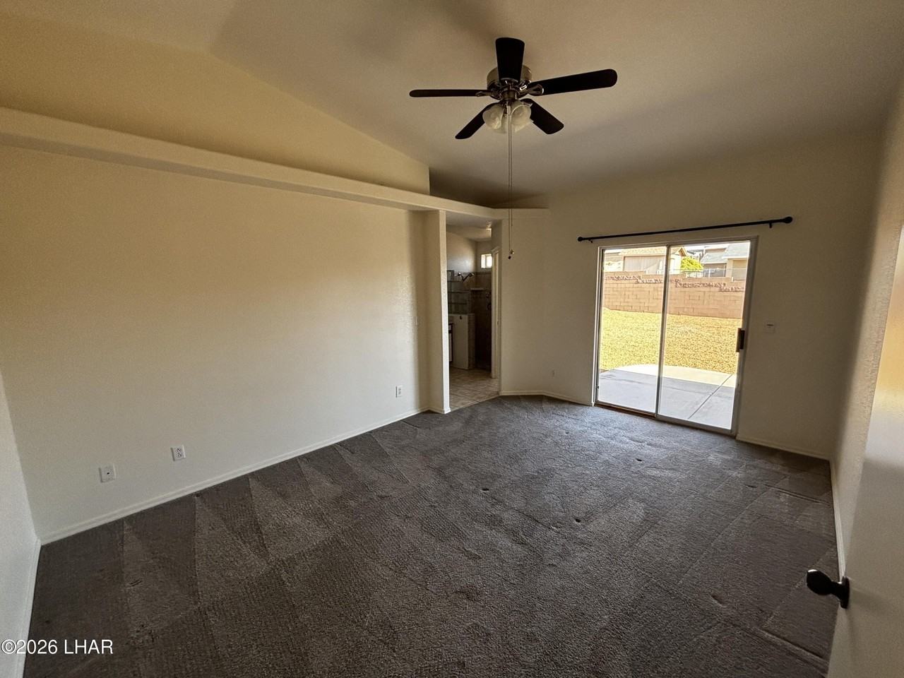 3590 Whitecap Dr - Photo 7 of 21