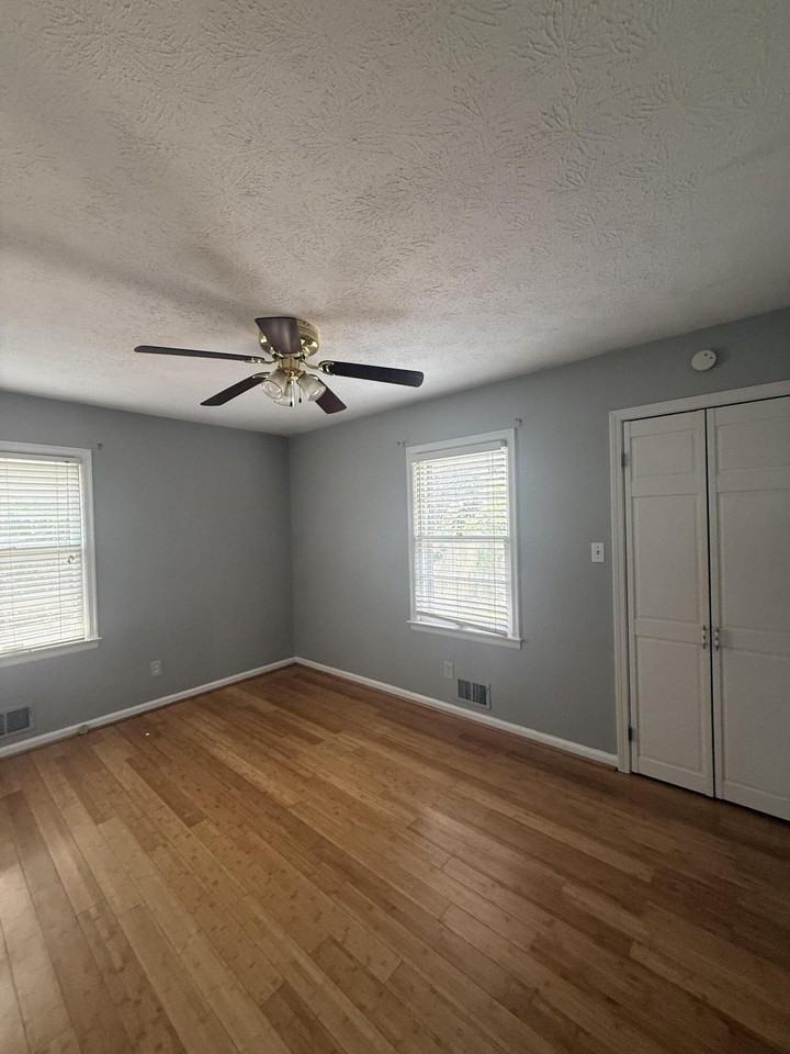 2149 Violet Rd - Photo 7 of 10