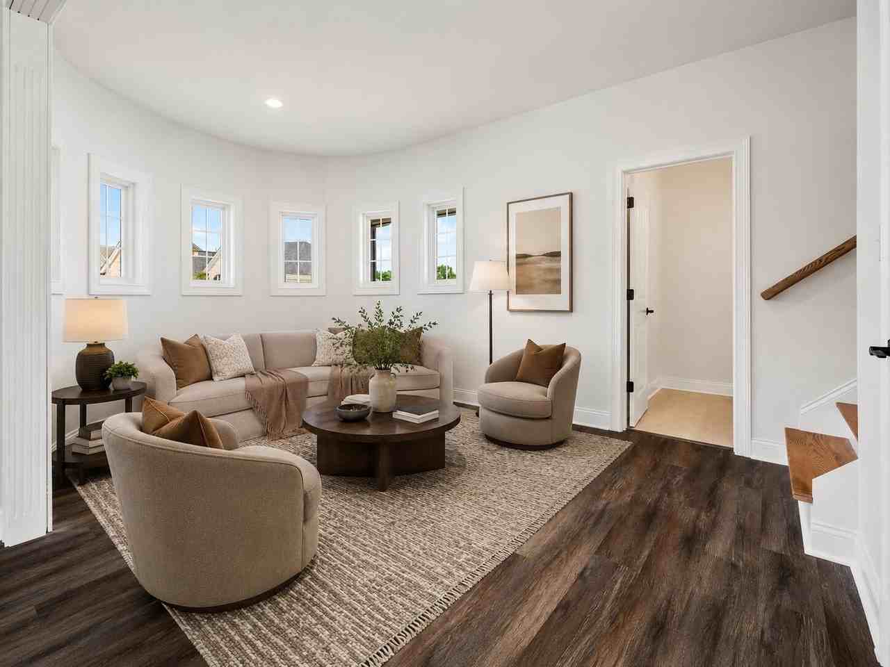 413 Weston Park - Photo 7 of 50