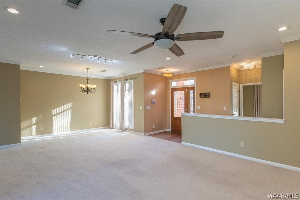 7460 Old Barn Rd - Photo 5 of 26