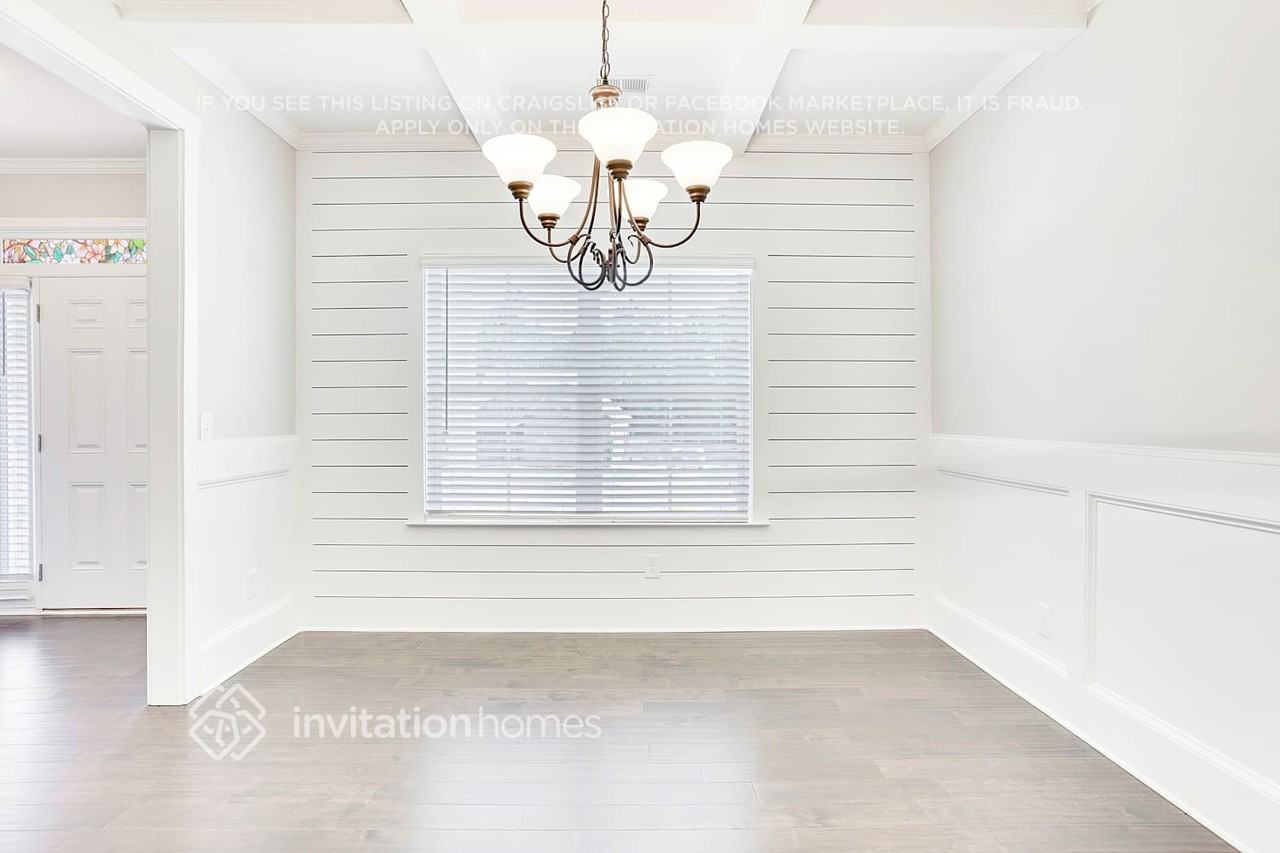 242 Jester Ct - Photo 3 of 26