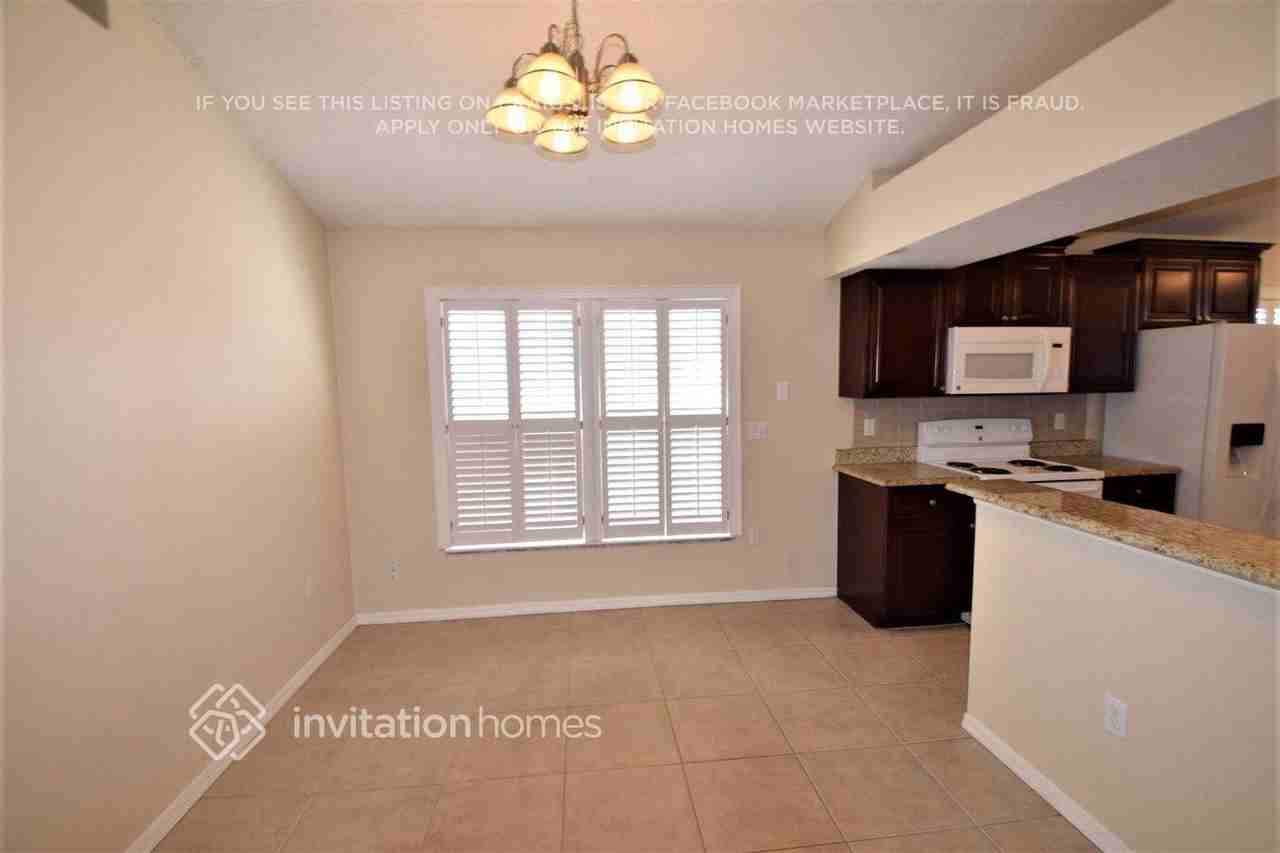 549 Lancer Oak Dr - Photo 6 of 18
