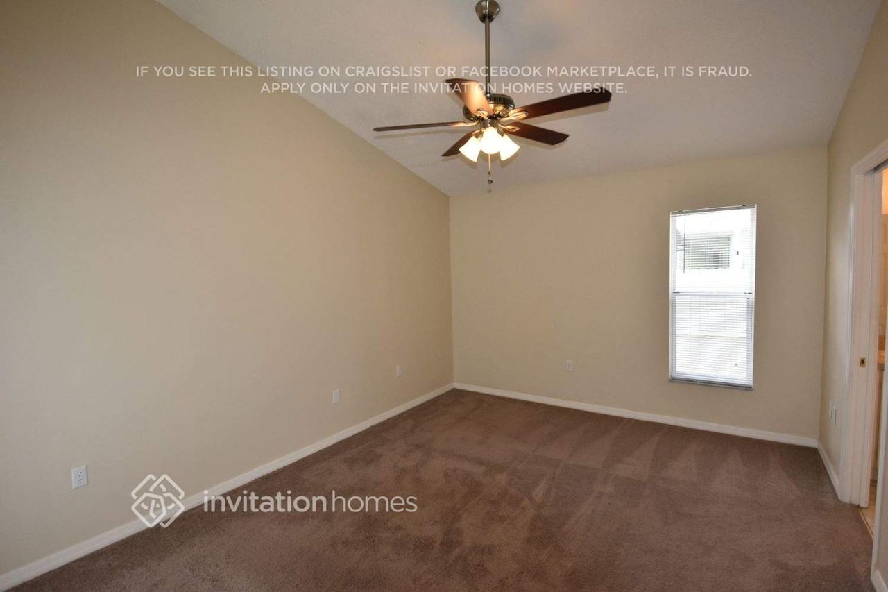 549 Lancer Oak Dr - Photo 7 of 18