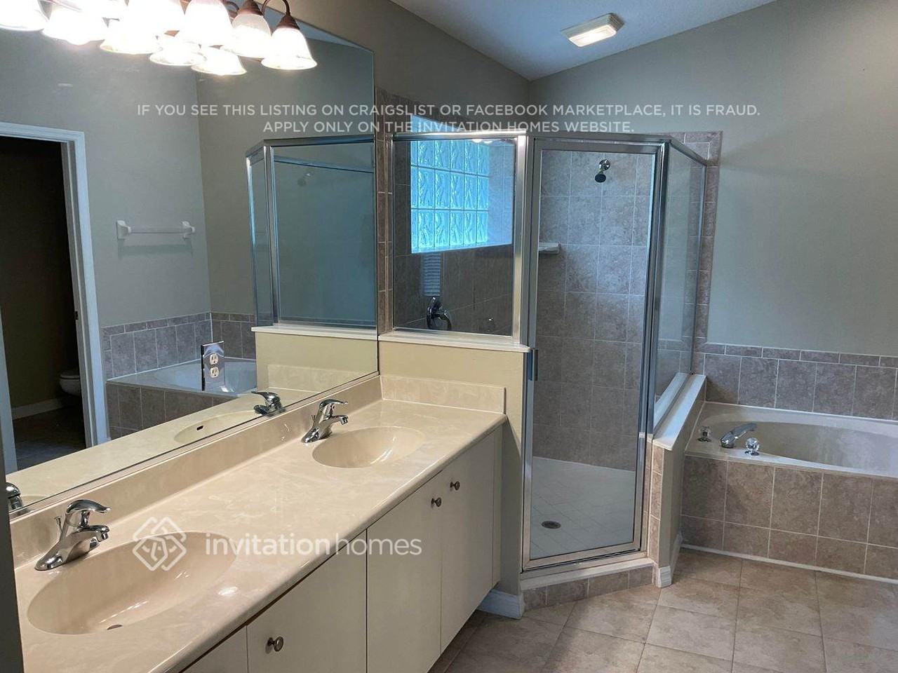 1121 Hartbourne Ln - Photo 7 of 10