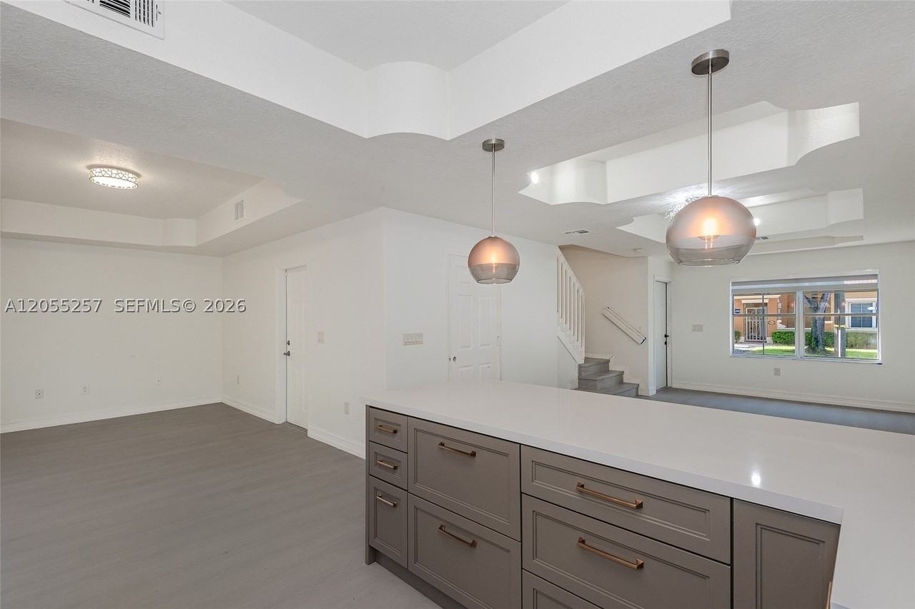 8423 S NW 138th Terrace #2802 - Photo 6 of 28