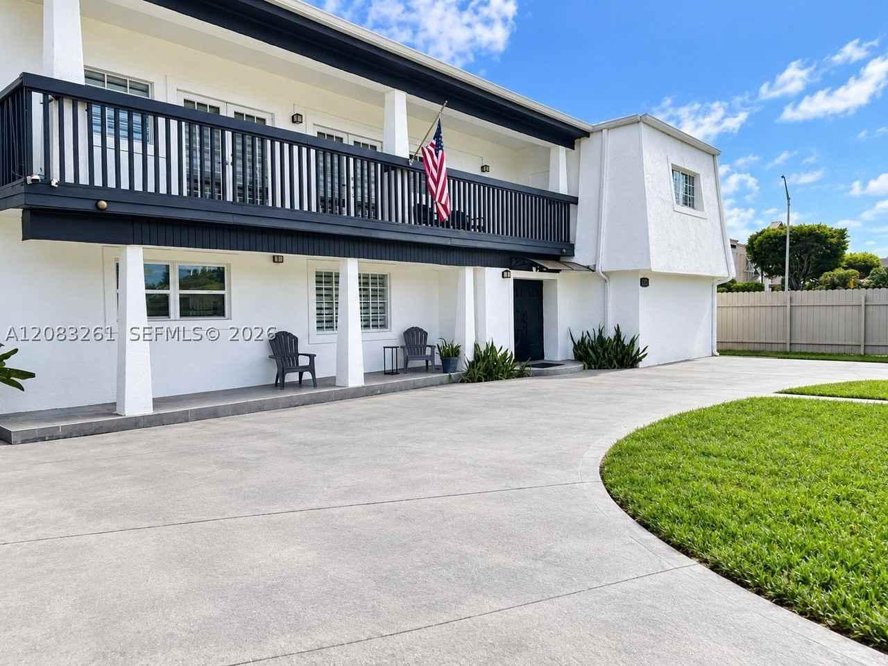 4120 Nw 166th St