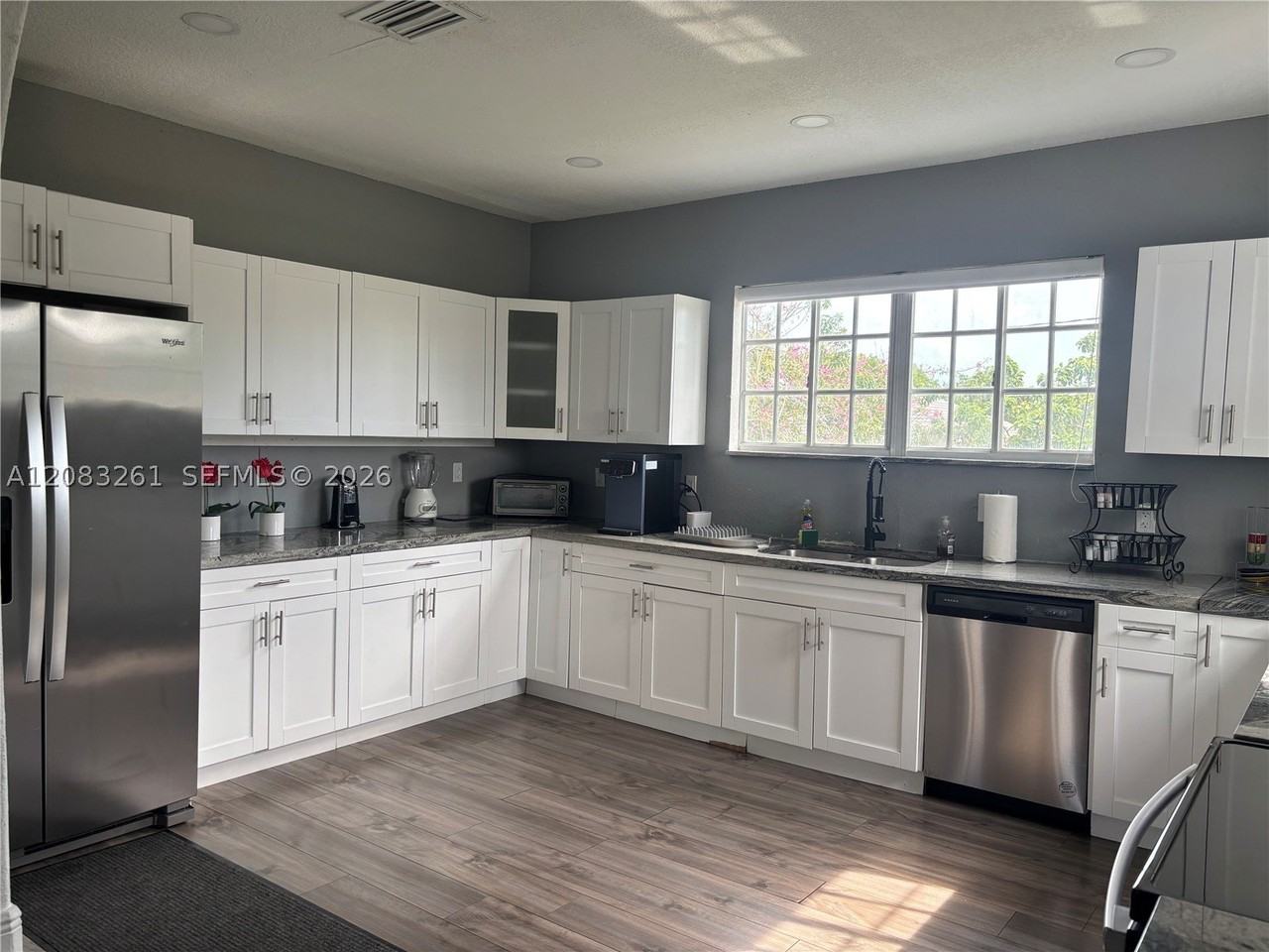 4120 Nw 166th St - Photo 2 of 50