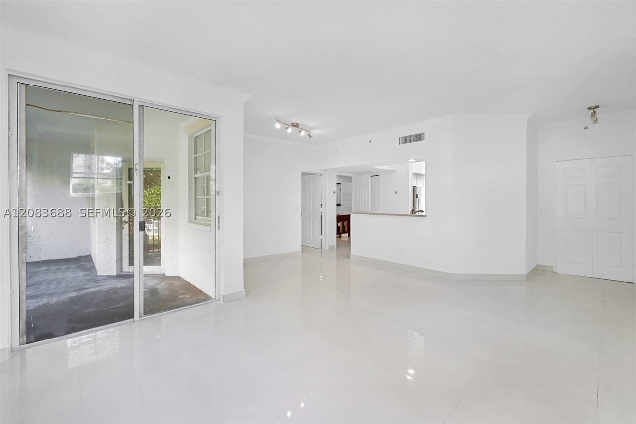 3125 Ne 184th St #1201 - Photo 7 of 29