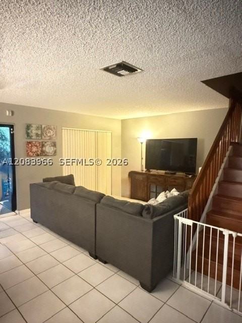 10726 Nw 11th St - Photo 5 of 10