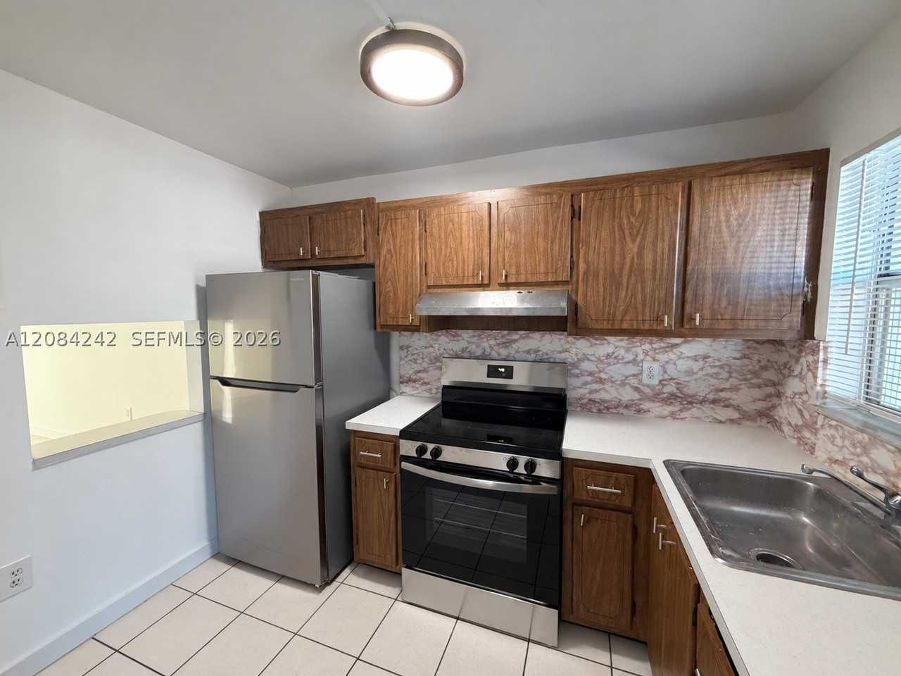 8600 Sunrise Lakes Blvd #211 - Photo 4 of 15