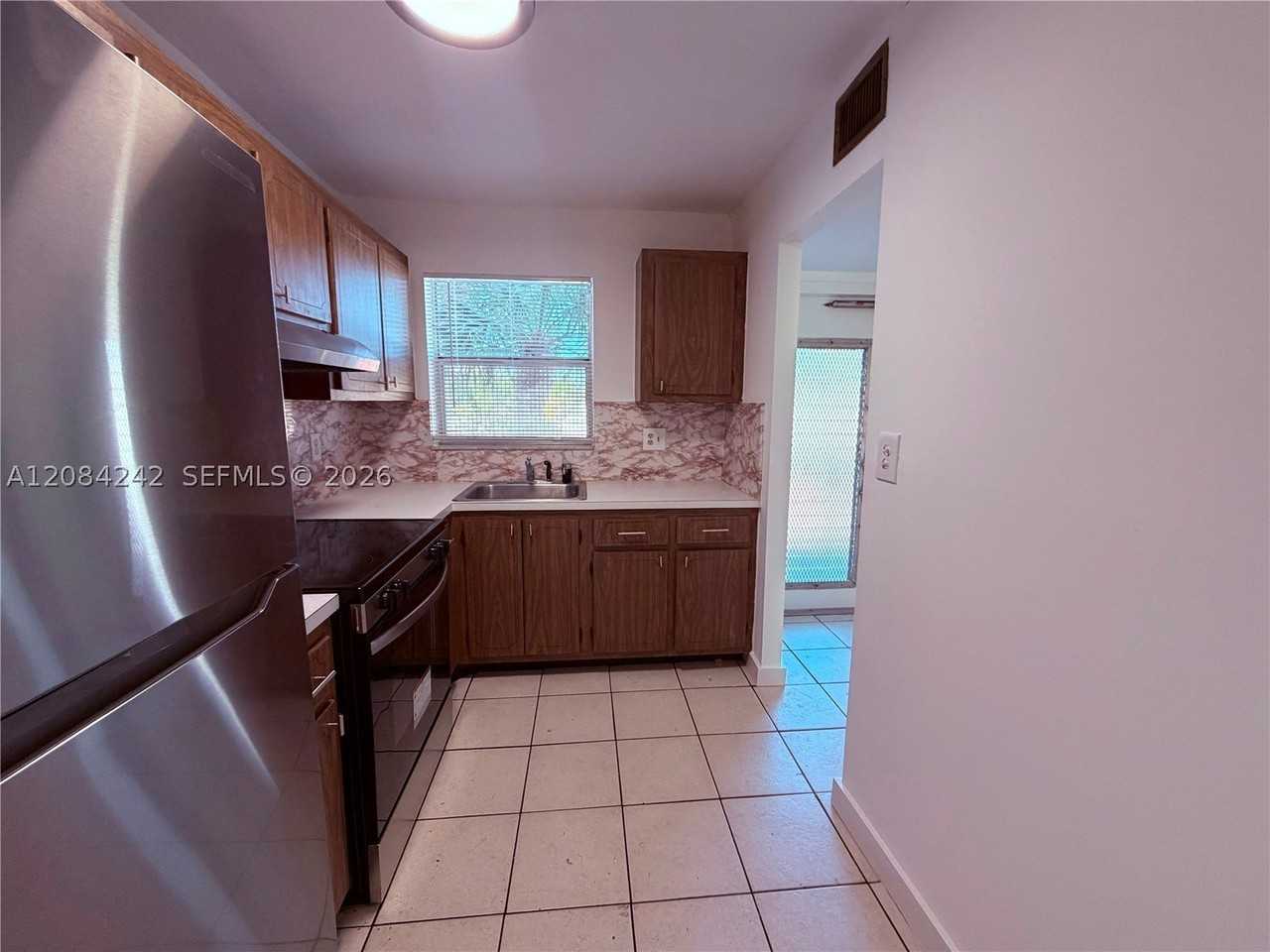 8600 Sunrise Lakes Blvd #211 - Photo 5 of 15
