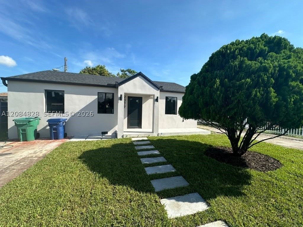 2377 Nw 84th St - Photo 2 of 24