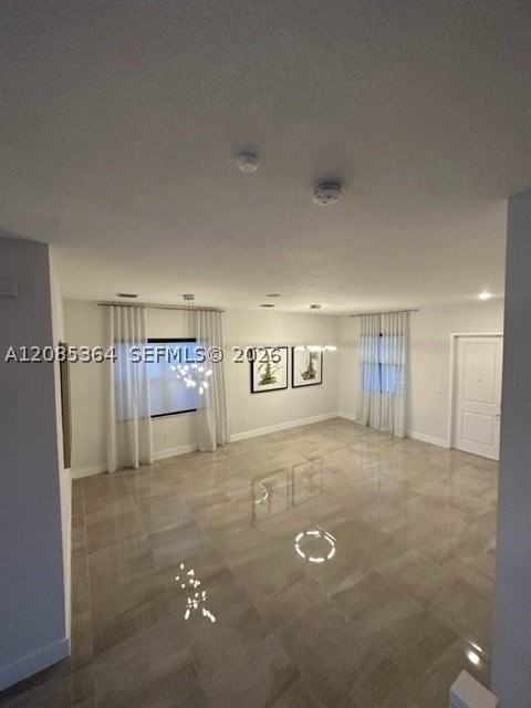 17521 Sw 43rd St #17521 - Photo 3 of 27