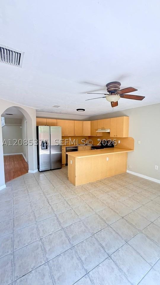 16042 Sw 86th Ln #16042 - Photo 5 of 24