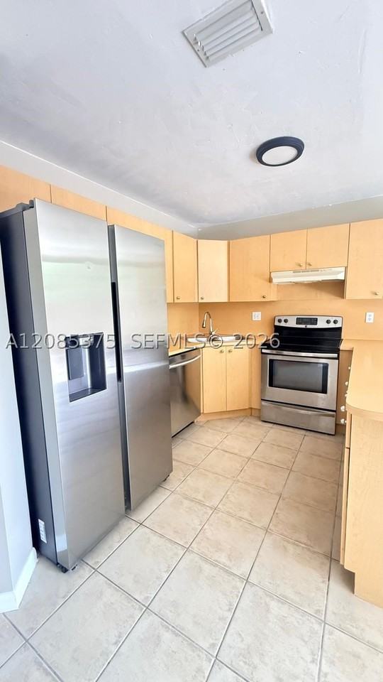 16042 Sw 86th Ln #16042 - Photo 6 of 24