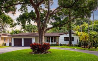 921 Alava Ave - Photo 1 of 1
