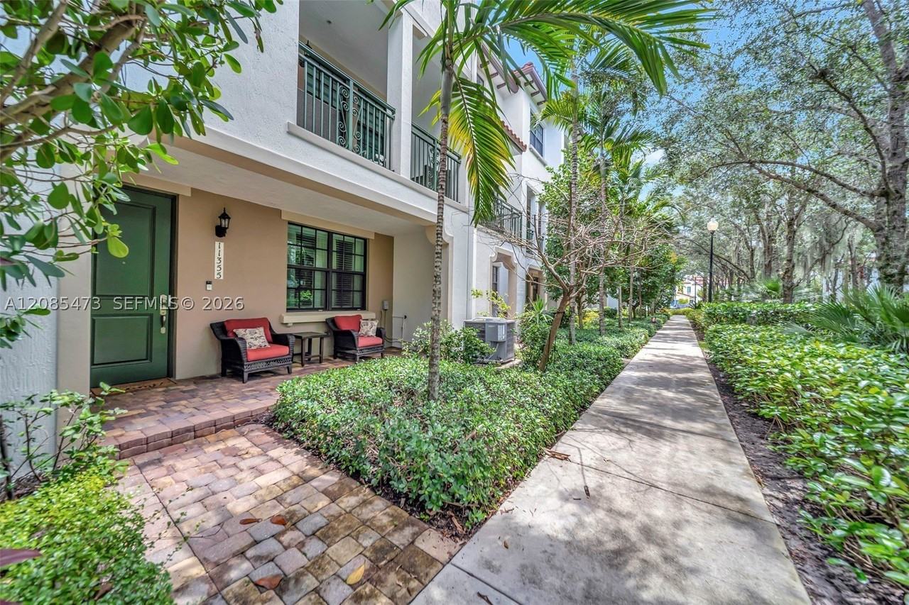 11355 Sw 14th St #0 - Photo 4 of 42