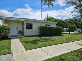 145 Sw 60th Ct - Photo 1 of 1