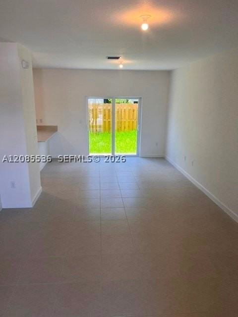2655 SE SE 25 TER #2655 - Photo 2 of 17