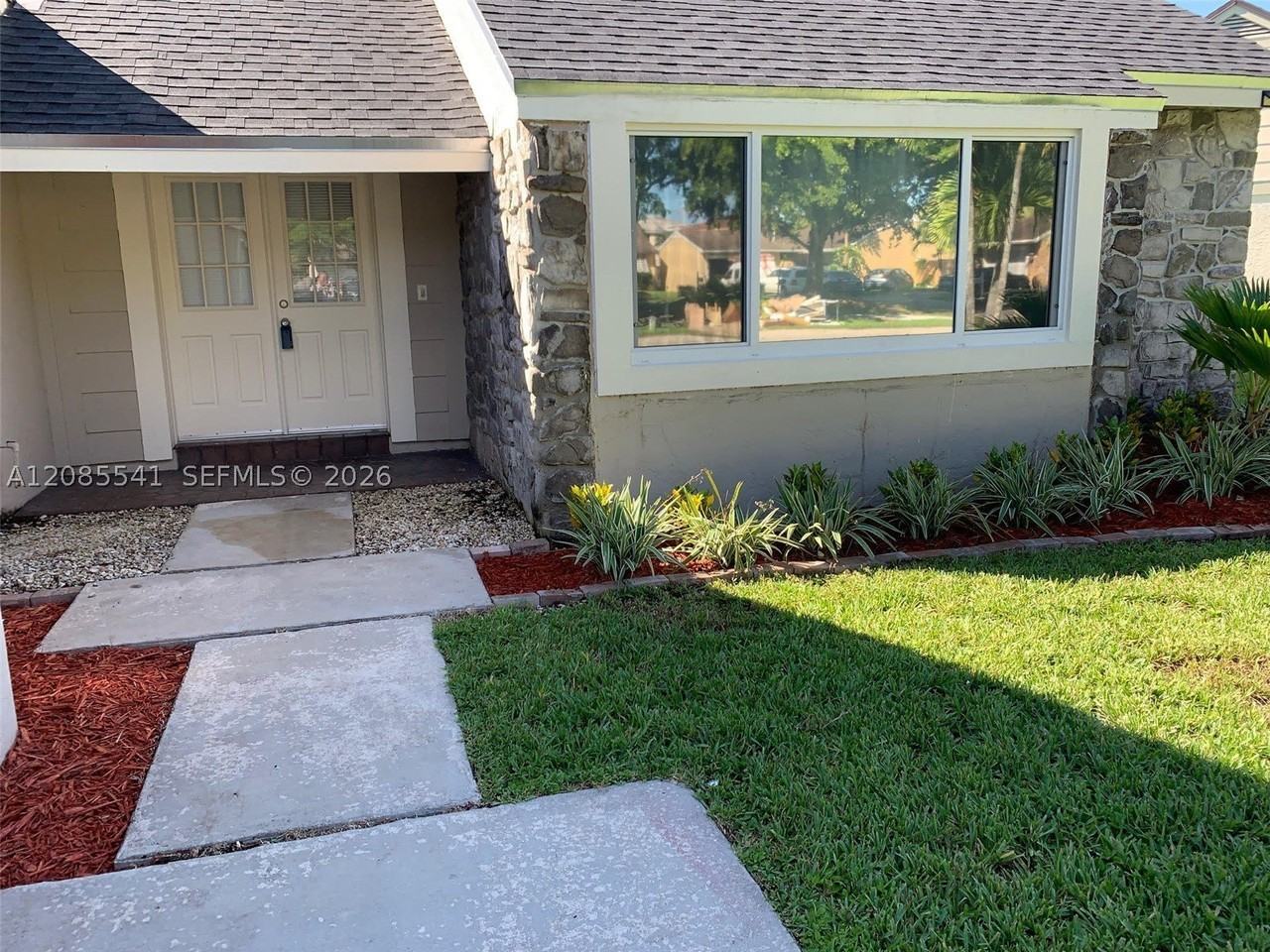 1197 Egret Rd - Photo 3 of 22