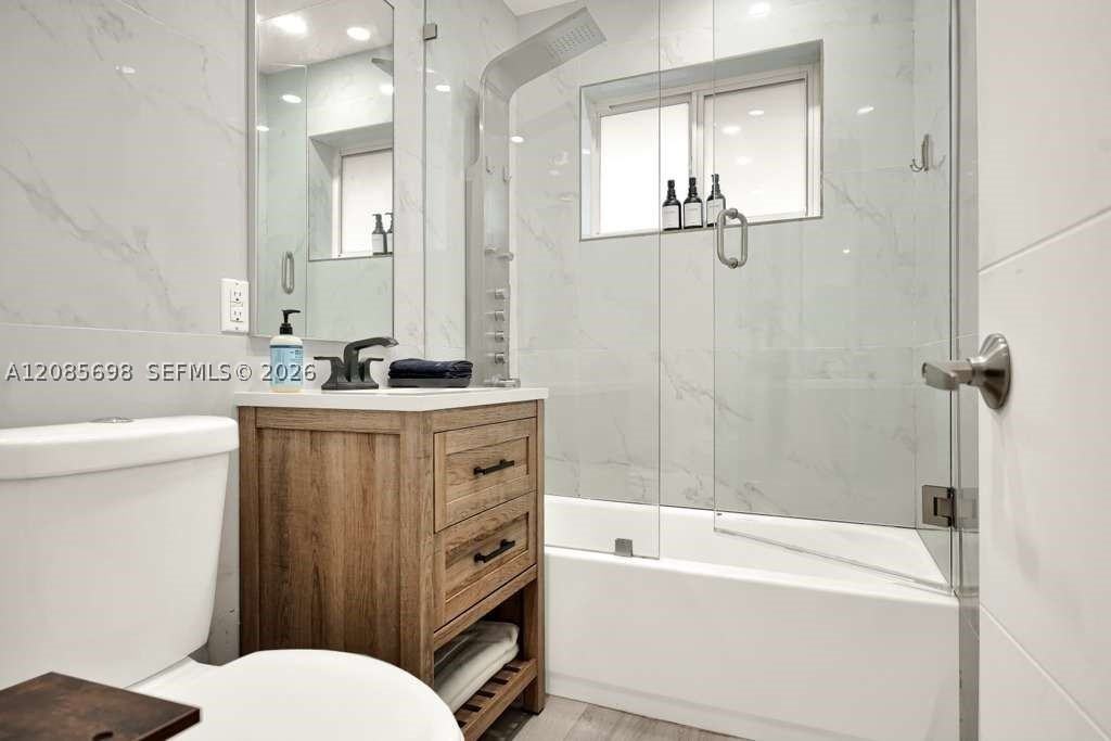 300 Nw 82nd Ter #1 - Photo 4 of 12