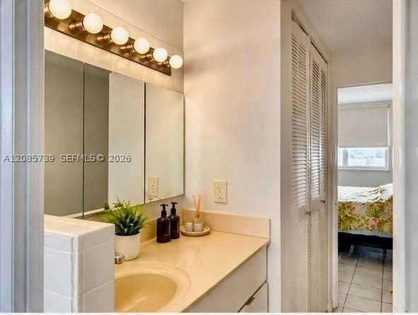 3199 S Ocean Dr #203 - Photo 6 of 12