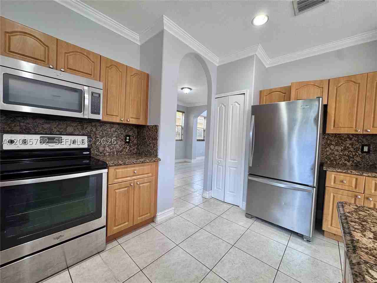 12864 Nw 7th St - Photo 7 of 26