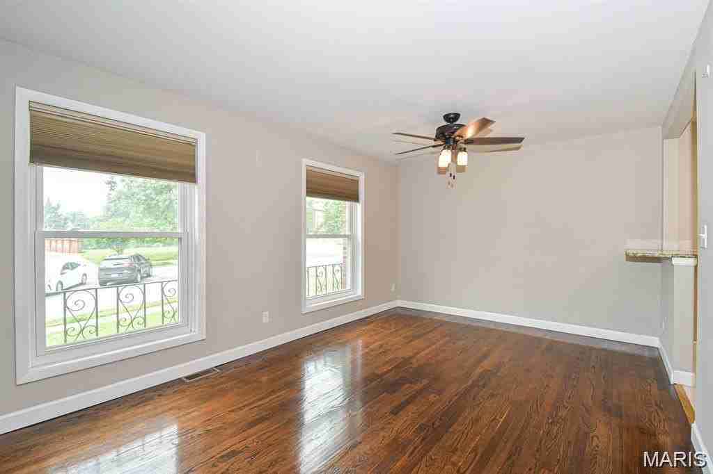 7839 Balson Ave - Photo 3 of 26