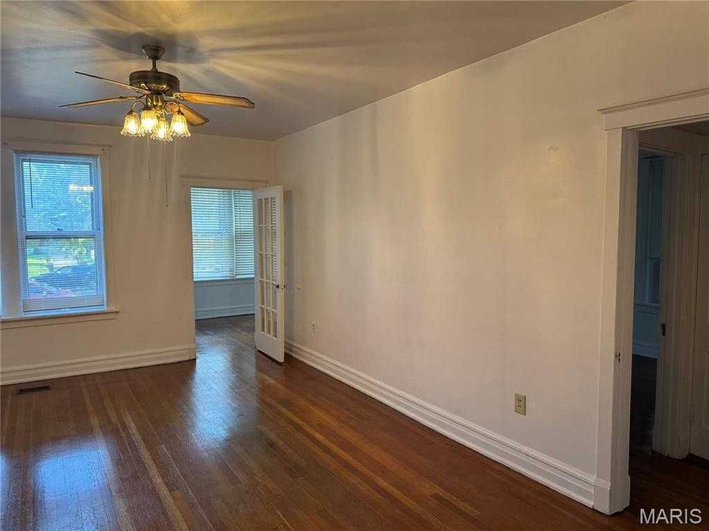 5147 Waterman Blvd #1 - Photo 4 of 16