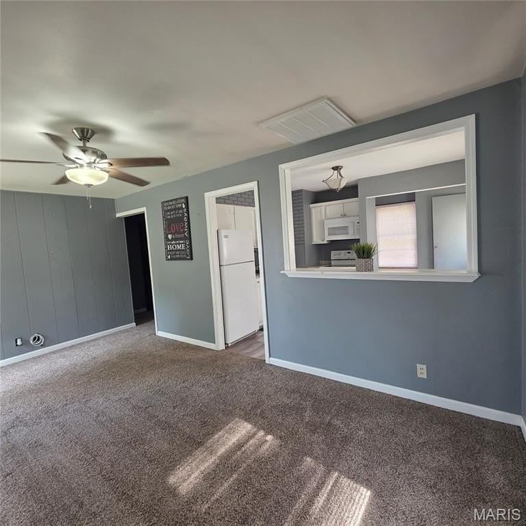 301 Washington St - Photo 3 of 16