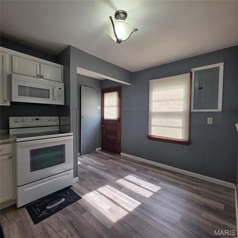 301 Washington St - Photo 7 of 16
