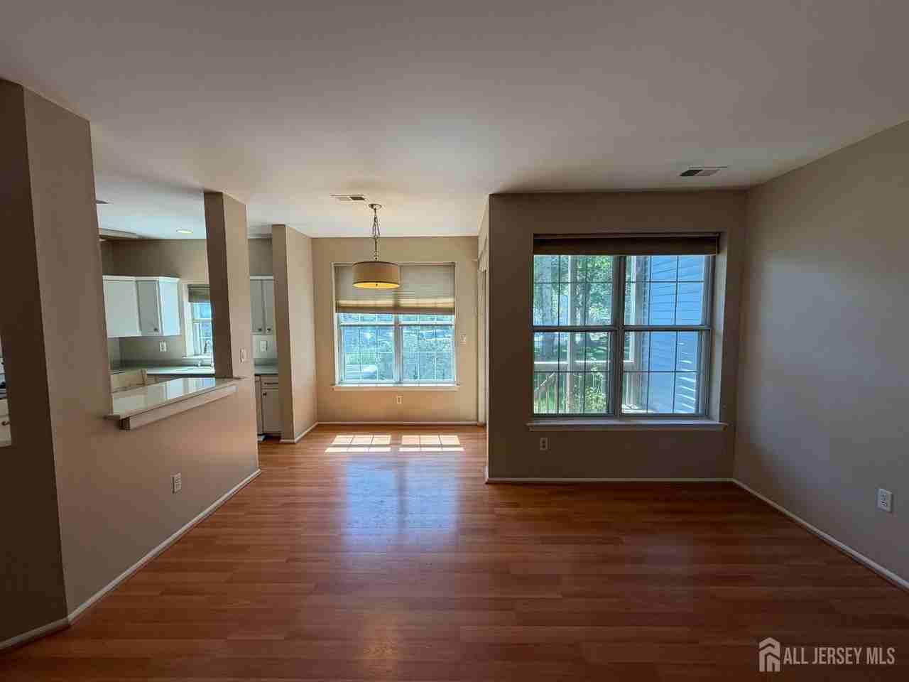 3081 Cypress Ct - Photo 5 of 16