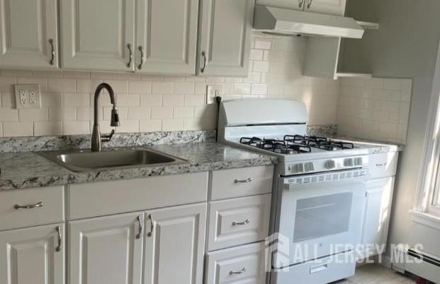 593 Penn St - Photo 4 of 4