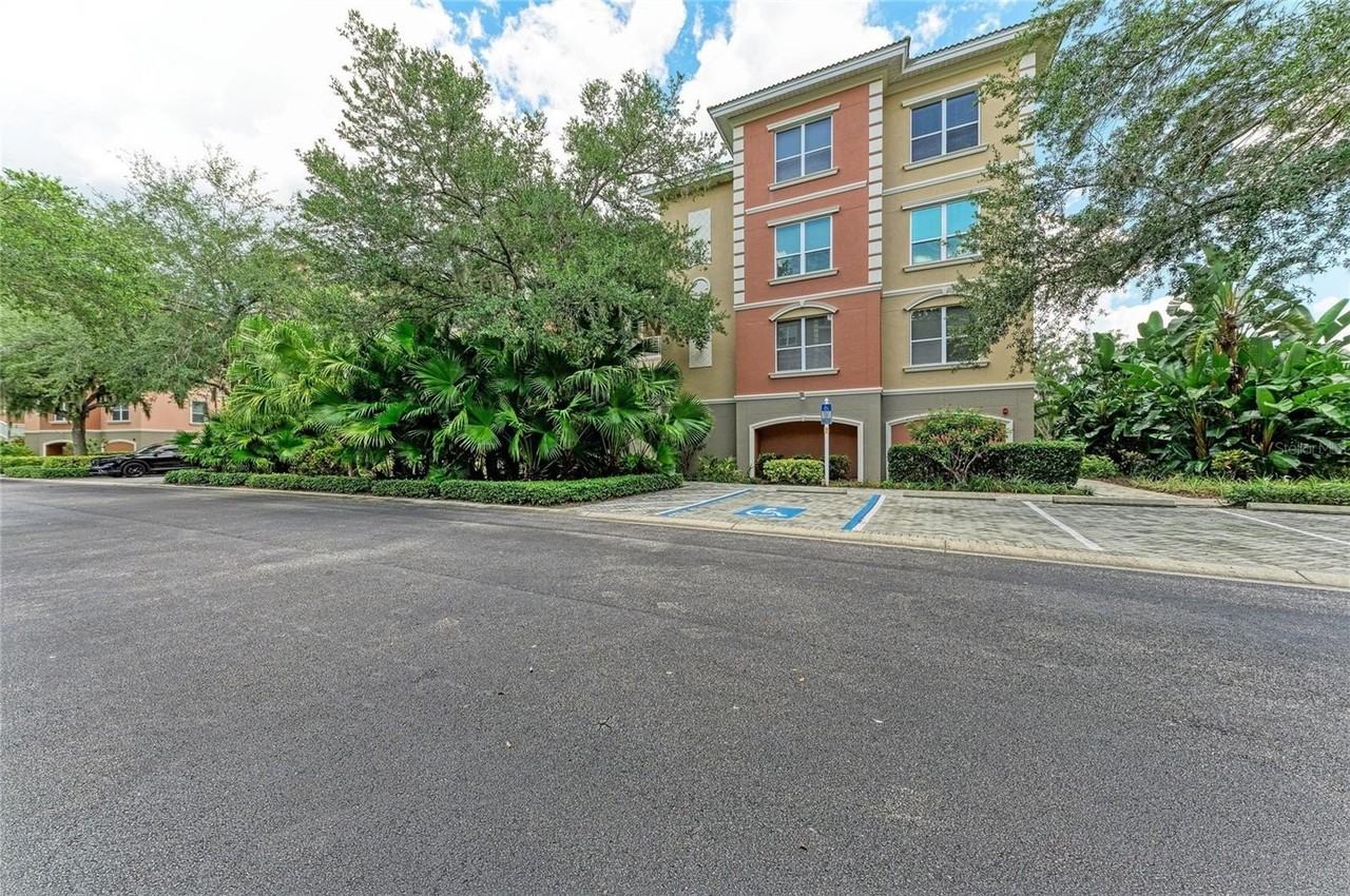 5200 Manorwood Dr #2D - Photo 4 of 50
