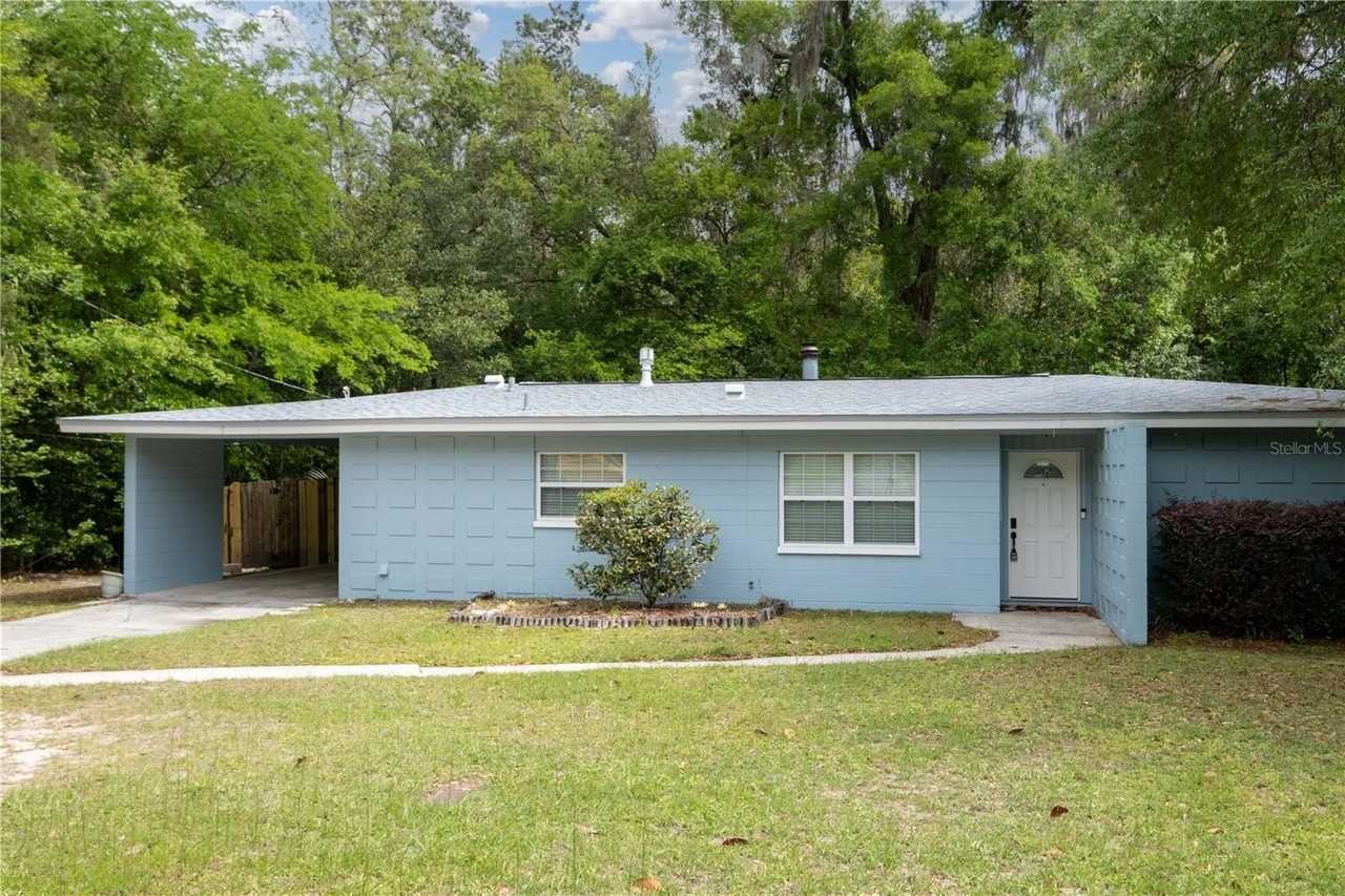 729 Nw 34th St - Photo 2 of 32