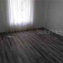 2001 San Marcos Dr Se #2 - Photo 4 of 8