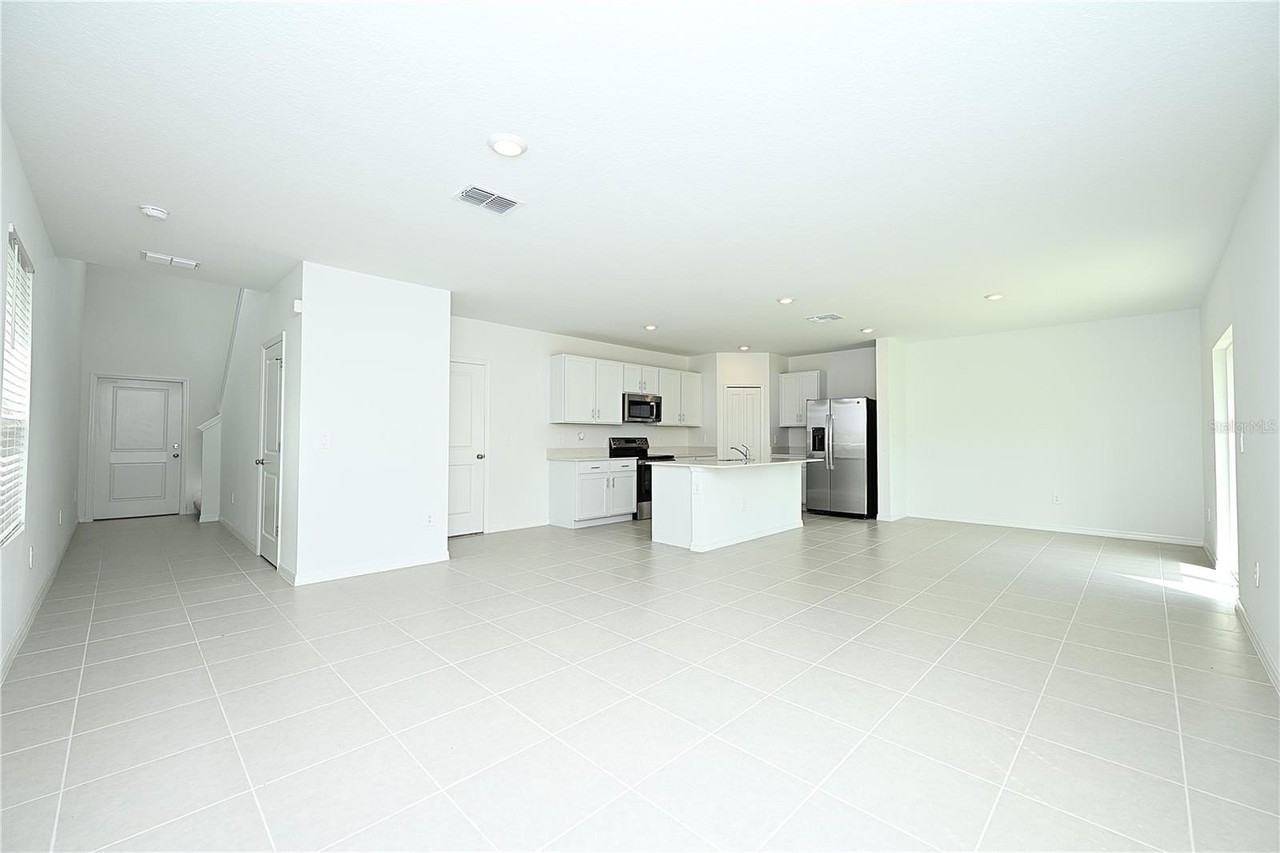 7847 Abagail Dr - Photo 2 of 43