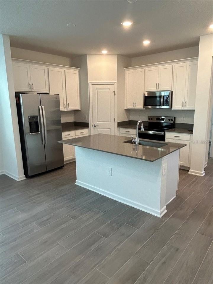 6461 Pine Warbler Way - Photo 3 of 22