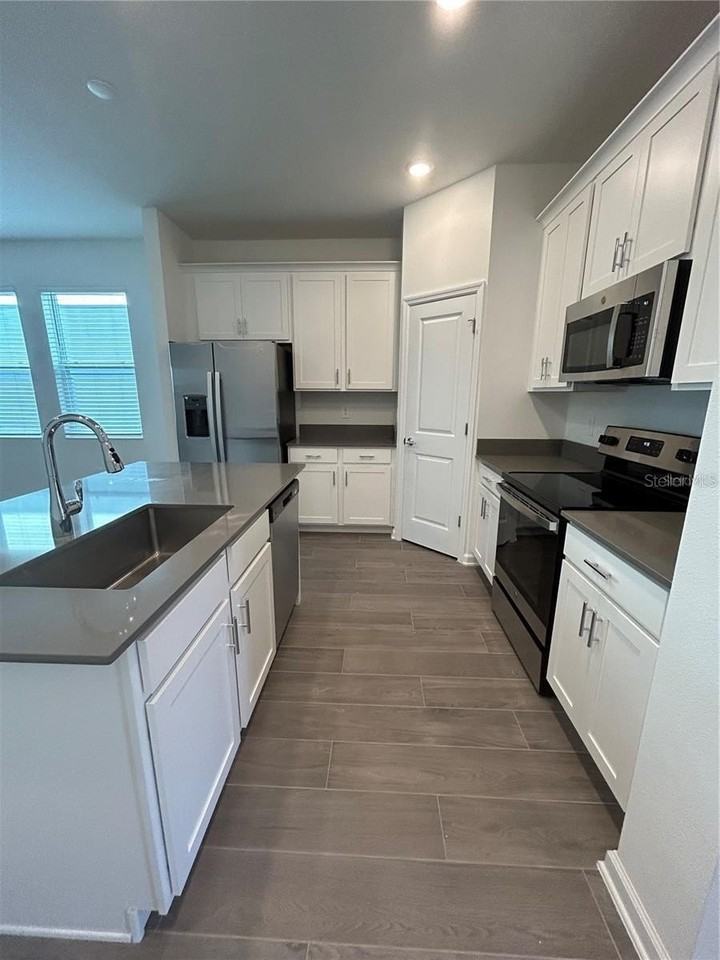 6461 Pine Warbler Way - Photo 4 of 22