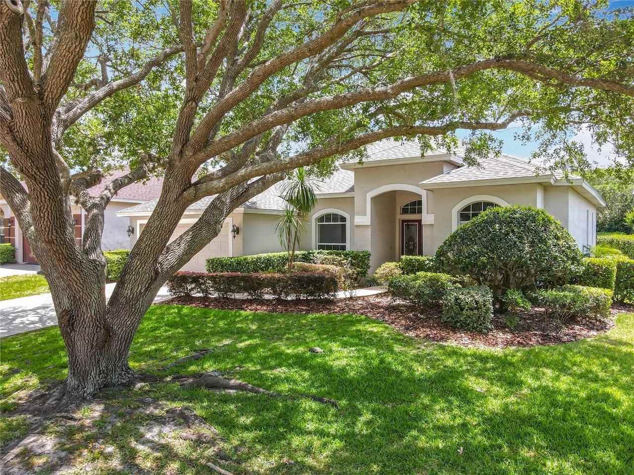 903 Kersfield Cir - Photo 4 of 47
