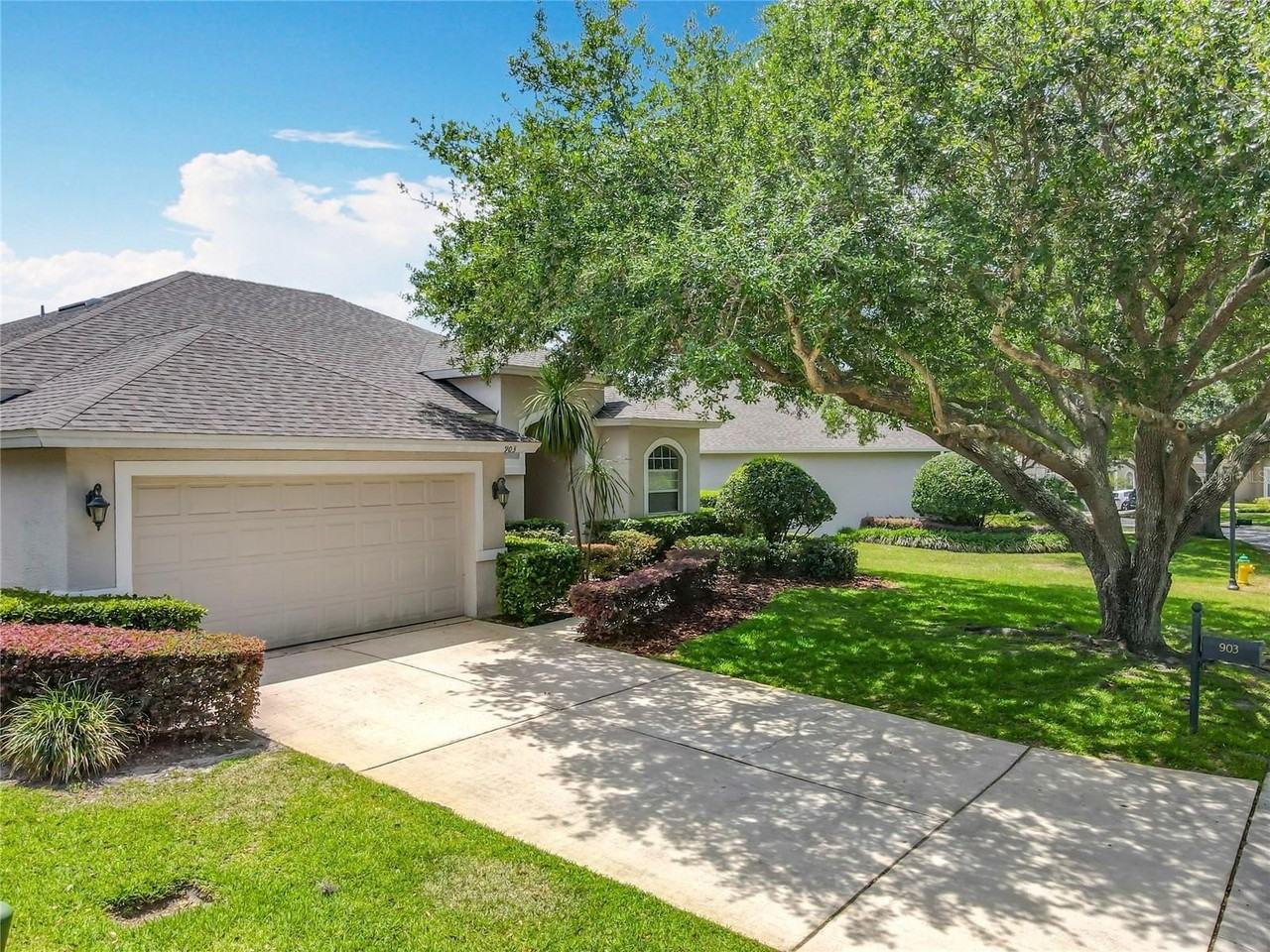 903 Kersfield Cir - Photo 5 of 47