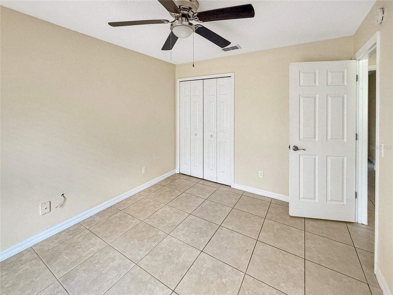 1340 4th St - Photo 3 of 28