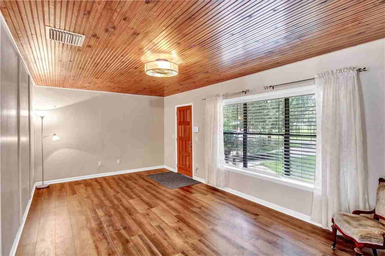1840 Highland Park Rd - Photo 6 of 22