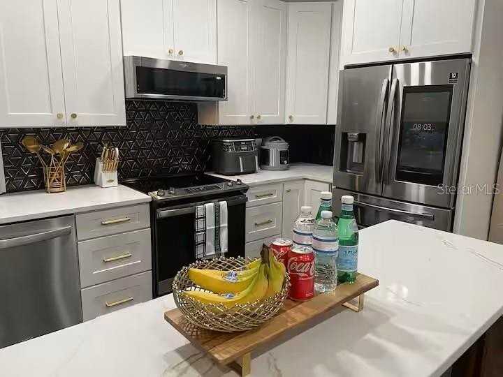 4 Cardinal Dr - Photo 2 of 35