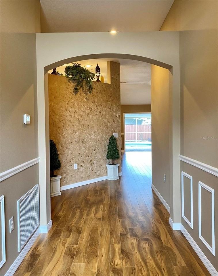 22815 Richardson Ln - Photo 6 of 25