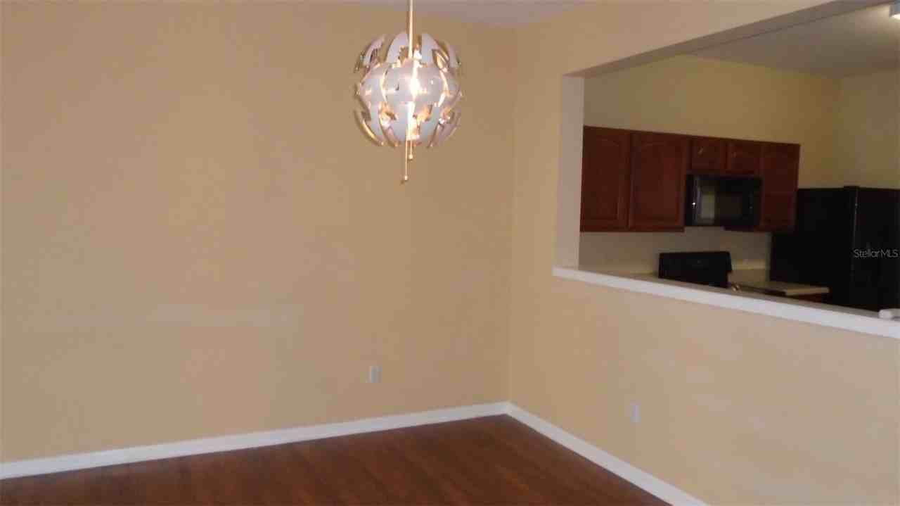 2577 Galliano Cir - Photo 4 of 14