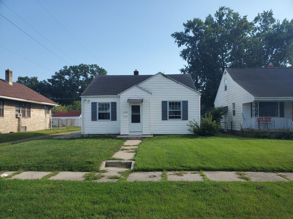 2702 Prast Blvd #1 - Photo 2 of 14